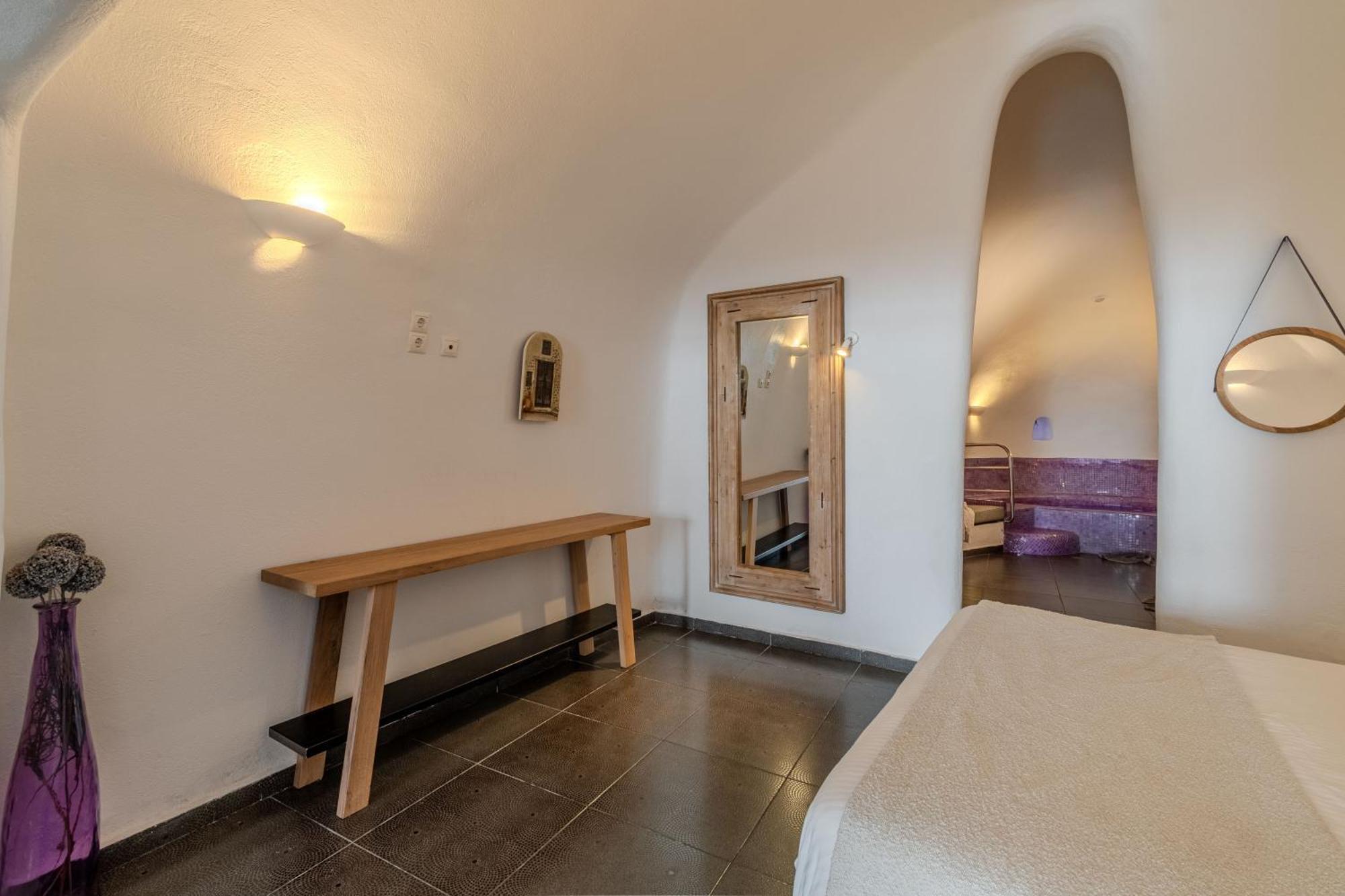 Aroma Suites Фира Екстериор снимка