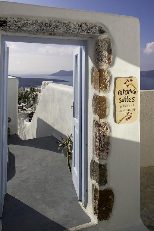 Aroma Suites Фира Екстериор снимка